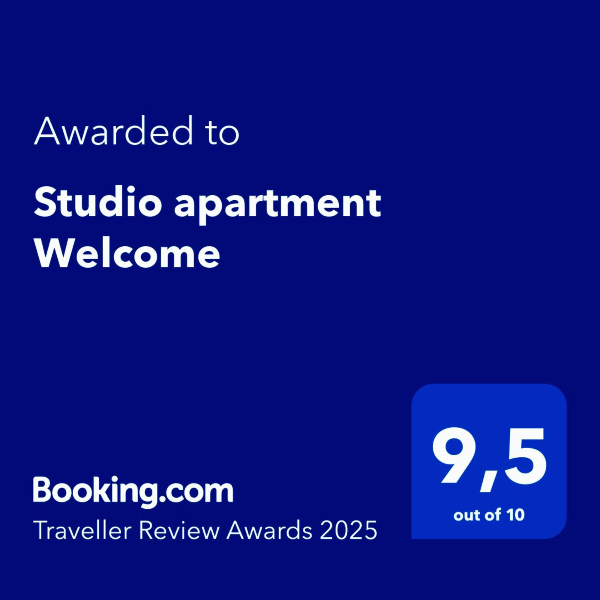 Studio Apartment Welcome Bar Exterior photo
